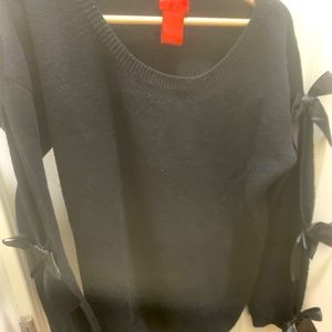 Women’s Black long sleeve cozy Sweater